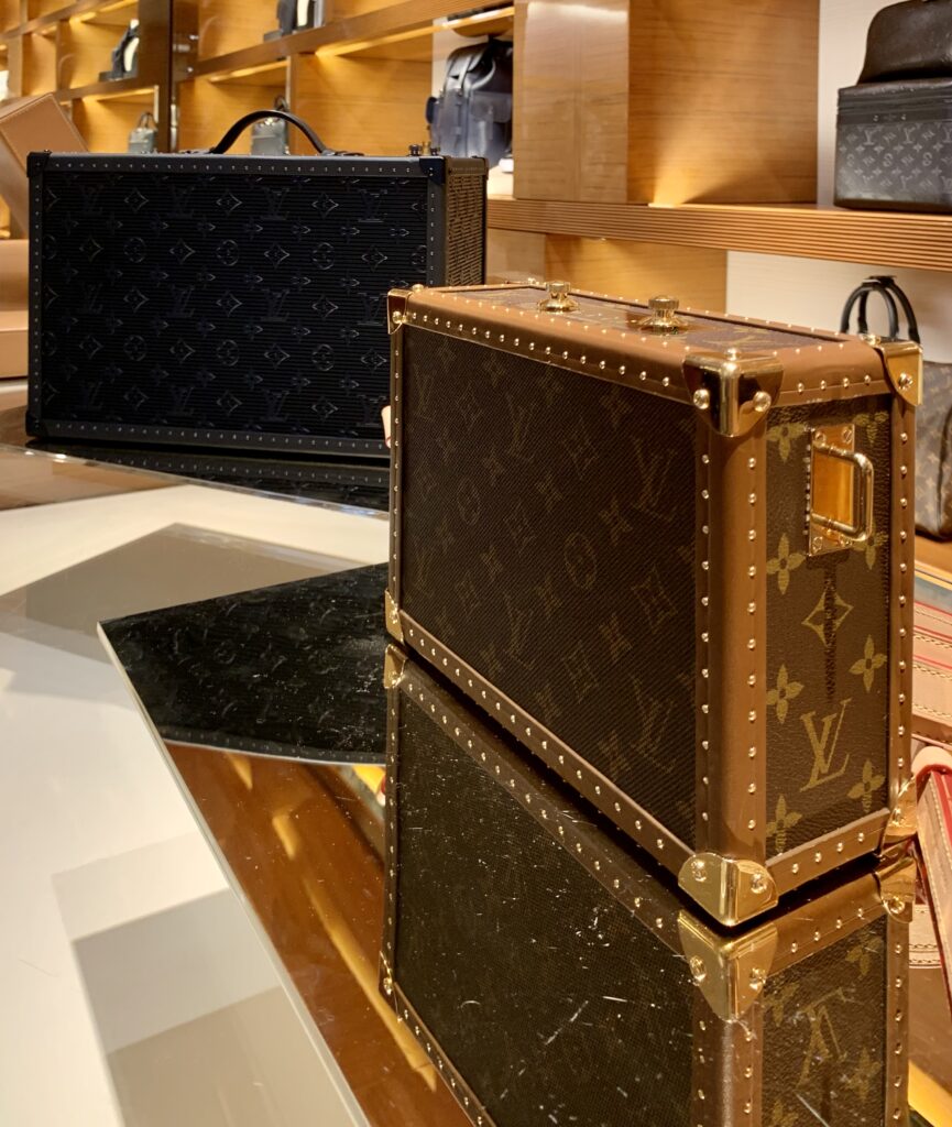 Louis Vuitton: gli accessori uomo firmati da Virgil Abloh - Fashion Times